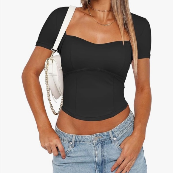 Darong Sweetheart Neckline Crop Top - Picture 1 of 2